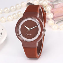 Load image into Gallery viewer, Strap Analog Quartz Round Watch