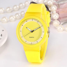 Load image into Gallery viewer, Strap Analog Quartz Round Watch